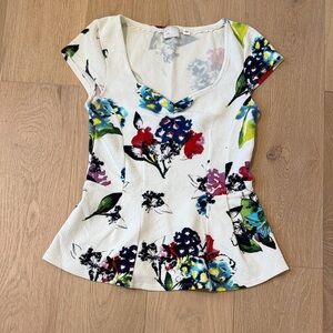 Anthropologie Postmark Women’s Floral Heart Neck Cap Sleeve Fitted Top size s
